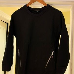 BABATON ARITZIA BLACK SWEATER WITH ACCENT ZIPPER POCKET SIZE SMALL